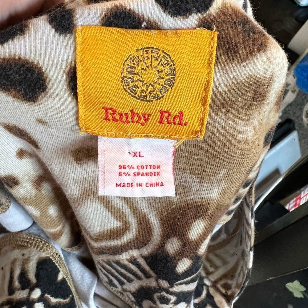 Ruby‎ Rd. Top - Picture 7 of 7